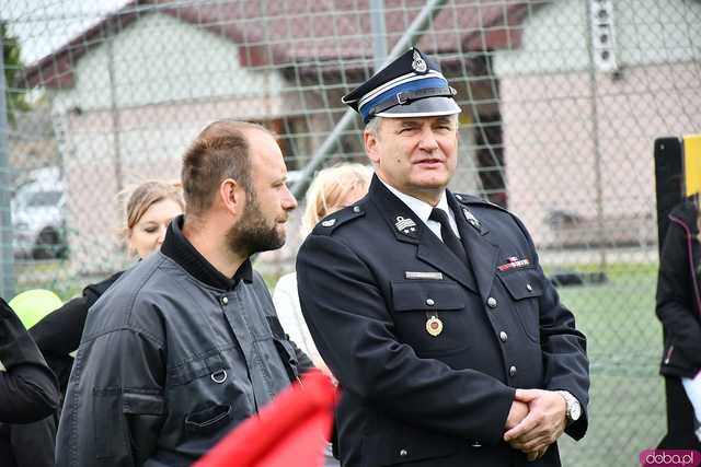 [FOTO] Jednostki OSP rywalizowały w Gminnym Turnieju Sportowo-Pożarniczym o Puchar Wójta