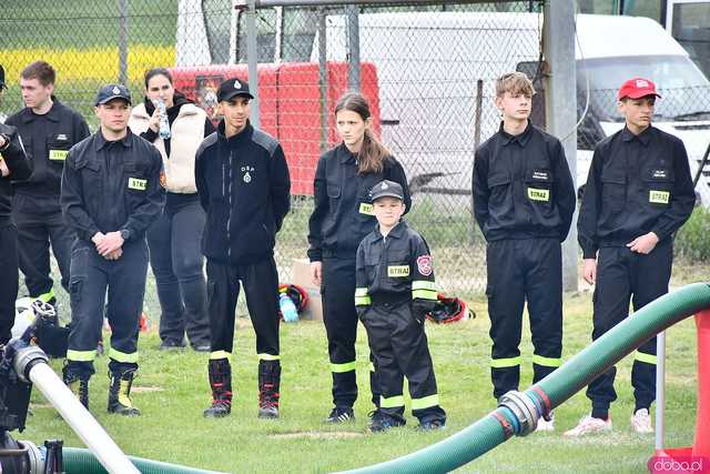 [FOTO] Jednostki OSP rywalizowały w Gminnym Turnieju Sportowo-Pożarniczym o Puchar Wójta