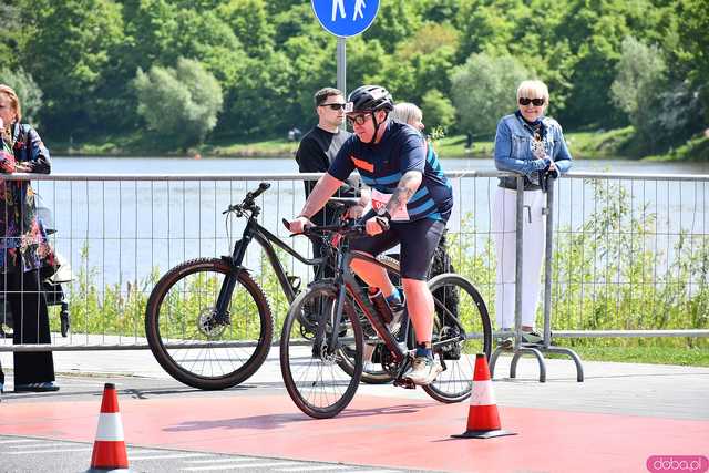 [DUŻO ZDJĘĆ] Bieg na przemian z jazdą na rowerze. Marconi Duathlon Świdnica wystartował po raz kolejny!