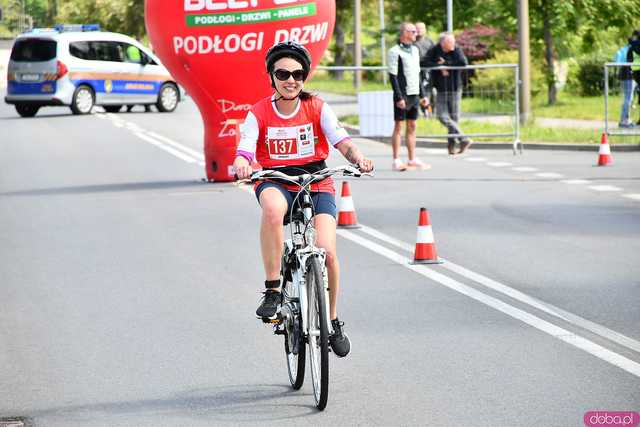 [DUŻO ZDJĘĆ] Bieg na przemian z jazdą na rowerze. Marconi Duathlon Świdnica wystartował po raz kolejny!