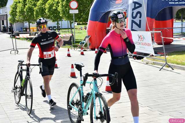 [DUŻO ZDJĘĆ] Bieg na przemian z jazdą na rowerze. Marconi Duathlon Świdnica wystartował po raz kolejny!