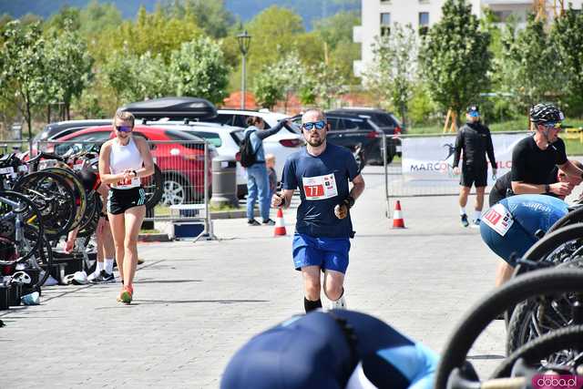 [DUŻO ZDJĘĆ] Bieg na przemian z jazdą na rowerze. Marconi Duathlon Świdnica wystartował po raz kolejny!