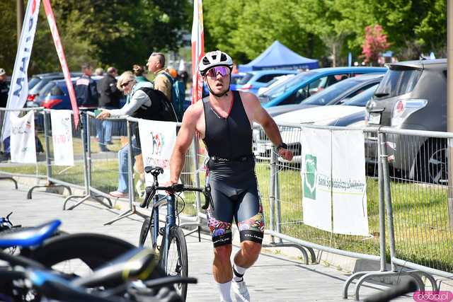[DUŻO ZDJĘĆ] Bieg na przemian z jazdą na rowerze. Marconi Duathlon Świdnica wystartował po raz kolejny!