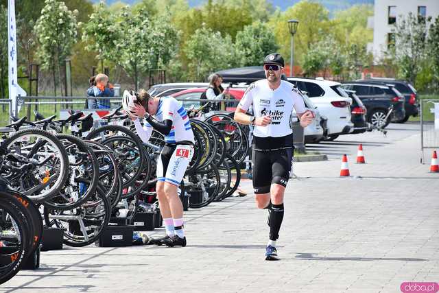 [DUŻO ZDJĘĆ] Bieg na przemian z jazdą na rowerze. Marconi Duathlon Świdnica wystartował po raz kolejny!