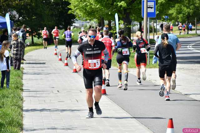 [DUŻO ZDJĘĆ] Bieg na przemian z jazdą na rowerze. Marconi Duathlon Świdnica wystartował po raz kolejny!
