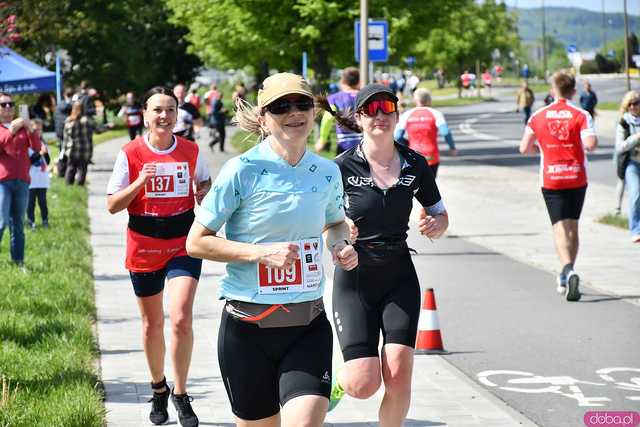 [DUŻO ZDJĘĆ] Bieg na przemian z jazdą na rowerze. Marconi Duathlon Świdnica wystartował po raz kolejny!