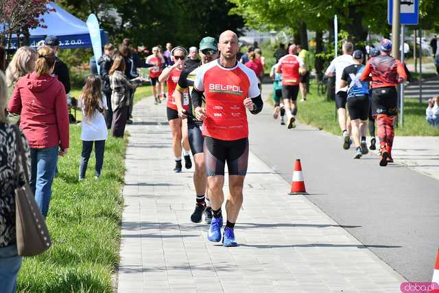 [DUŻO ZDJĘĆ] Bieg na przemian z jazdą na rowerze. Marconi Duathlon Świdnica wystartował po raz kolejny!