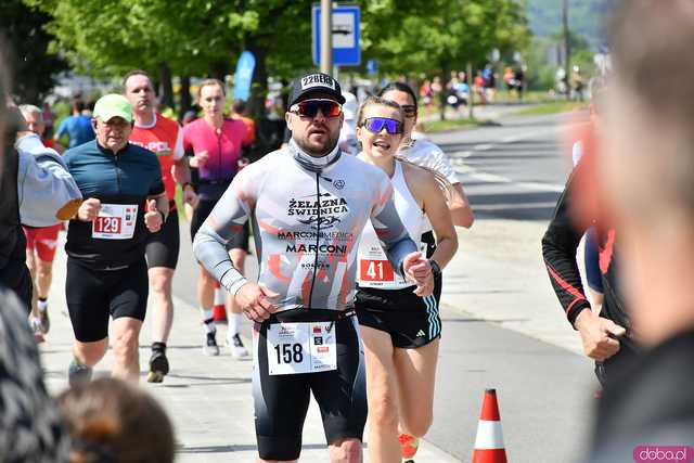 [DUŻO ZDJĘĆ] Bieg na przemian z jazdą na rowerze. Marconi Duathlon Świdnica wystartował po raz kolejny!