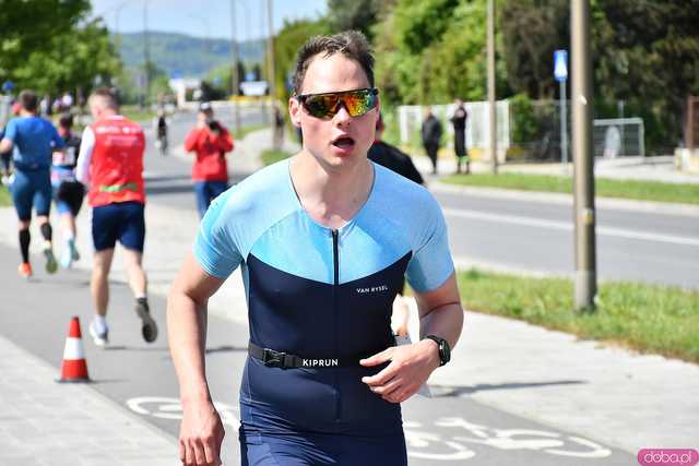 [DUŻO ZDJĘĆ] Bieg na przemian z jazdą na rowerze. Marconi Duathlon Świdnica wystartował po raz kolejny!