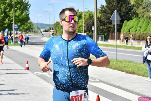 [DUŻO ZDJĘĆ] Bieg na przemian z jazdą na rowerze. Marconi Duathlon Świdnica wystartował po raz kolejny!