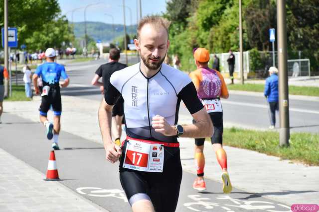 [DUŻO ZDJĘĆ] Bieg na przemian z jazdą na rowerze. Marconi Duathlon Świdnica wystartował po raz kolejny!