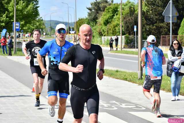 [DUŻO ZDJĘĆ] Bieg na przemian z jazdą na rowerze. Marconi Duathlon Świdnica wystartował po raz kolejny!