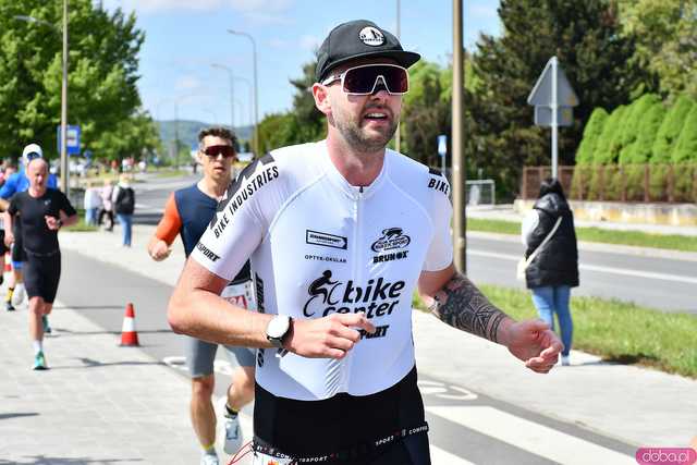 [DUŻO ZDJĘĆ] Bieg na przemian z jazdą na rowerze. Marconi Duathlon Świdnica wystartował po raz kolejny!