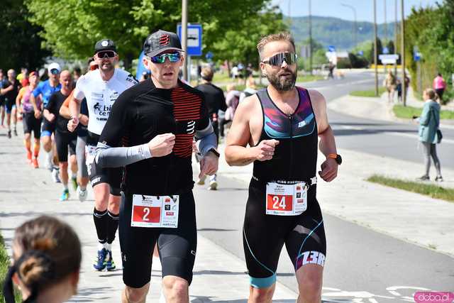 [DUŻO ZDJĘĆ] Bieg na przemian z jazdą na rowerze. Marconi Duathlon Świdnica wystartował po raz kolejny!