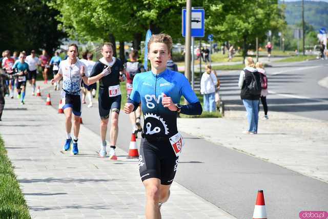 [DUŻO ZDJĘĆ] Bieg na przemian z jazdą na rowerze. Marconi Duathlon Świdnica wystartował po raz kolejny!