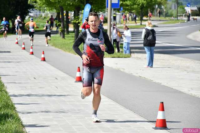 [DUŻO ZDJĘĆ] Bieg na przemian z jazdą na rowerze. Marconi Duathlon Świdnica wystartował po raz kolejny!