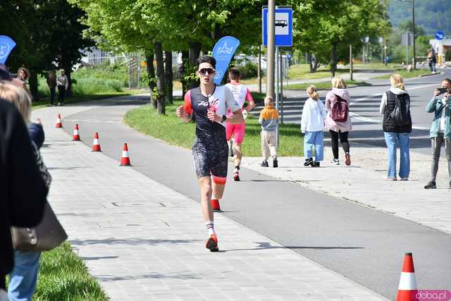 [DUŻO ZDJĘĆ] Bieg na przemian z jazdą na rowerze. Marconi Duathlon Świdnica wystartował po raz kolejny!