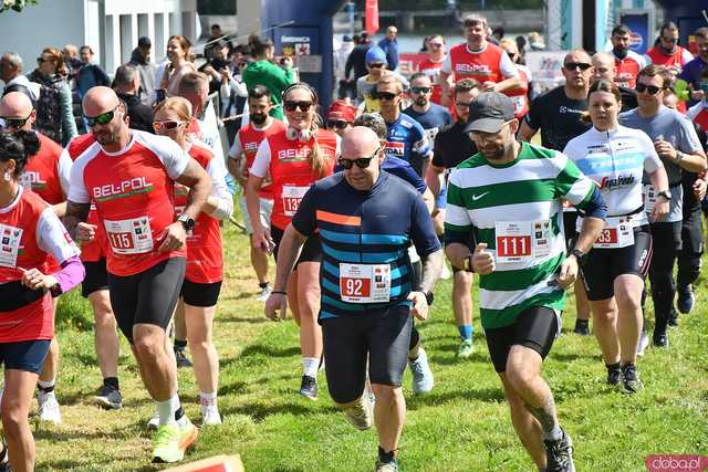 [DUŻO ZDJĘĆ] Bieg na przemian z jazdą na rowerze. Marconi Duathlon Świdnica wystartował po raz kolejny!