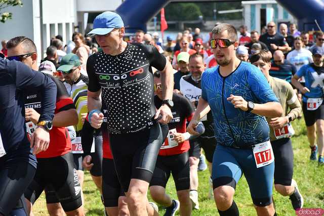 [DUŻO ZDJĘĆ] Bieg na przemian z jazdą na rowerze. Marconi Duathlon Świdnica wystartował po raz kolejny!