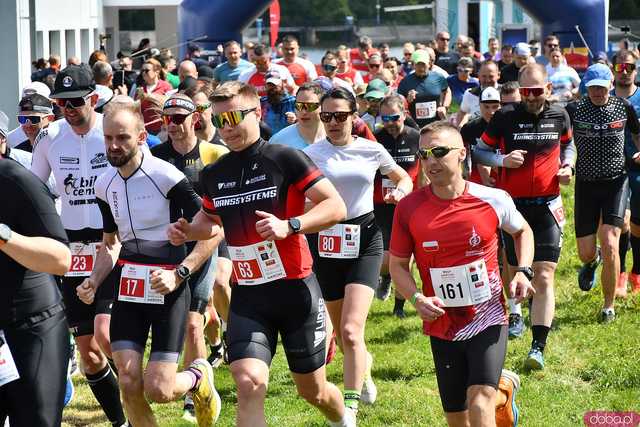 [DUŻO ZDJĘĆ] Bieg na przemian z jazdą na rowerze. Marconi Duathlon Świdnica wystartował po raz kolejny!