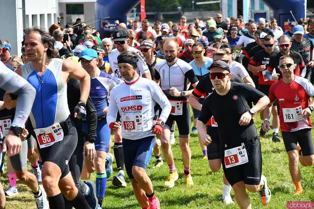 [DUŻO ZDJĘĆ] Bieg na przemian z jazdą na rowerze. Marconi Duathlon Świdnica wystartował po raz kolejny!