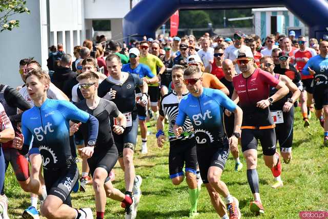 [DUŻO ZDJĘĆ] Bieg na przemian z jazdą na rowerze. Marconi Duathlon Świdnica wystartował po raz kolejny!