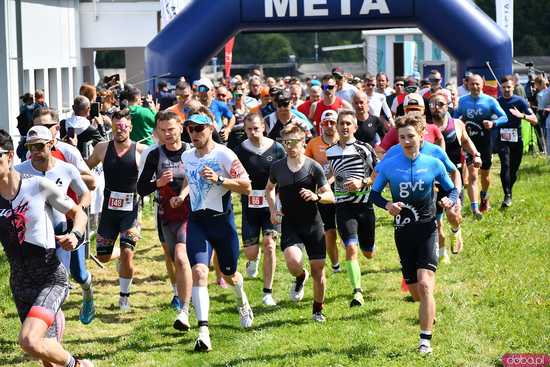 [DUŻO ZDJĘĆ] Bieg na przemian z jazdą na rowerze. Marconi Duathlon Świdnica wystartował po raz kolejny!