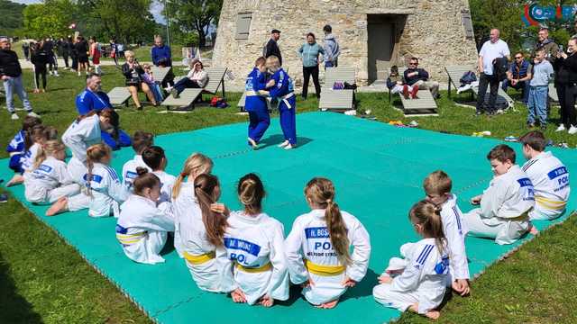 [FOTO] Sportowy piknik, uroczysta sesja z honorami, koncert chóru i wiele innych. Europejski Weekend pełen atrakcji w Strzegomiu