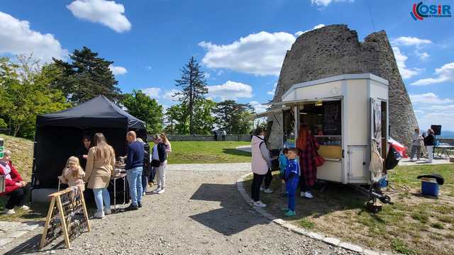 [FOTO] Sportowy piknik, uroczysta sesja z honorami, koncert chóru i wiele innych. Europejski Weekend pełen atrakcji w Strzegomiu