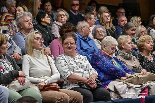 [FOTO] Sportowy piknik, uroczysta sesja z honorami, koncert chóru i wiele innych. Europejski Weekend pełen atrakcji w Strzegomiu