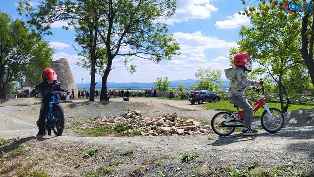 [FOTO] Sportowy piknik, uroczysta sesja z honorami, koncert chóru i wiele innych. Europejski Weekend pełen atrakcji w Strzegomiu