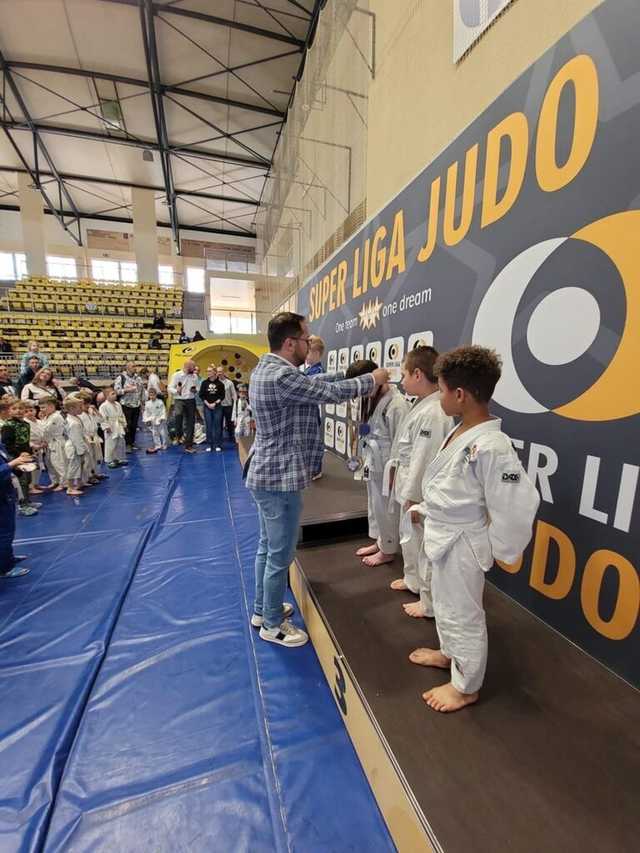 [FOTO] W Świebodzicach rywalizowali w Super Lidze Judo