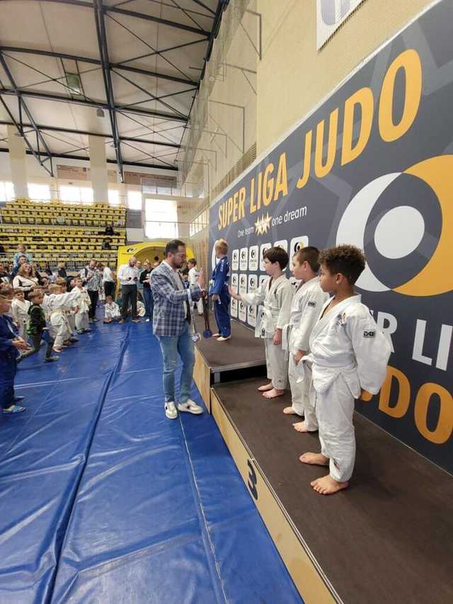 [FOTO] W Świebodzicach rywalizowali w Super Lidze Judo