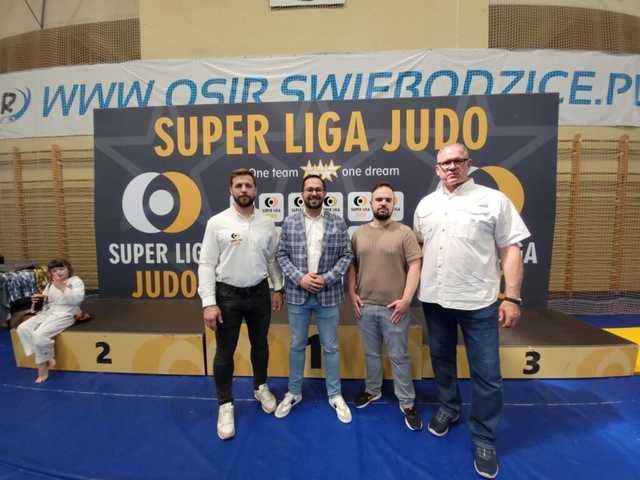 [FOTO] W Świebodzicach rywalizowali w Super Lidze Judo