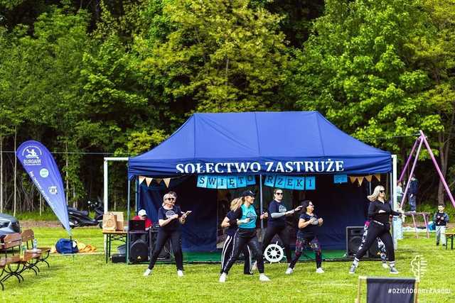 [FOTO] Spływ kajakowy, atrakcje dla dzieci, występy. Za nami Święto Rzeki w Zastrużu