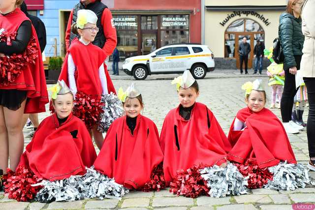 [WIDEO/FOTO] Cieszmy się nadzieją. Żółty Marsz ponownie przeszedł przez świdnicki rynek