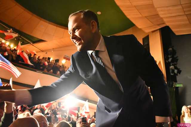 [FOTO] Karol Nawrocki spotkał się z mieszkańcami Świdnicy