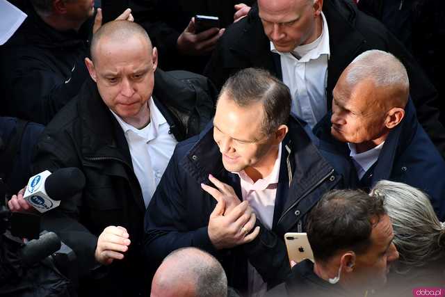 [FOTO] Karol Nawrocki spotkał się z mieszkańcami Świdnicy