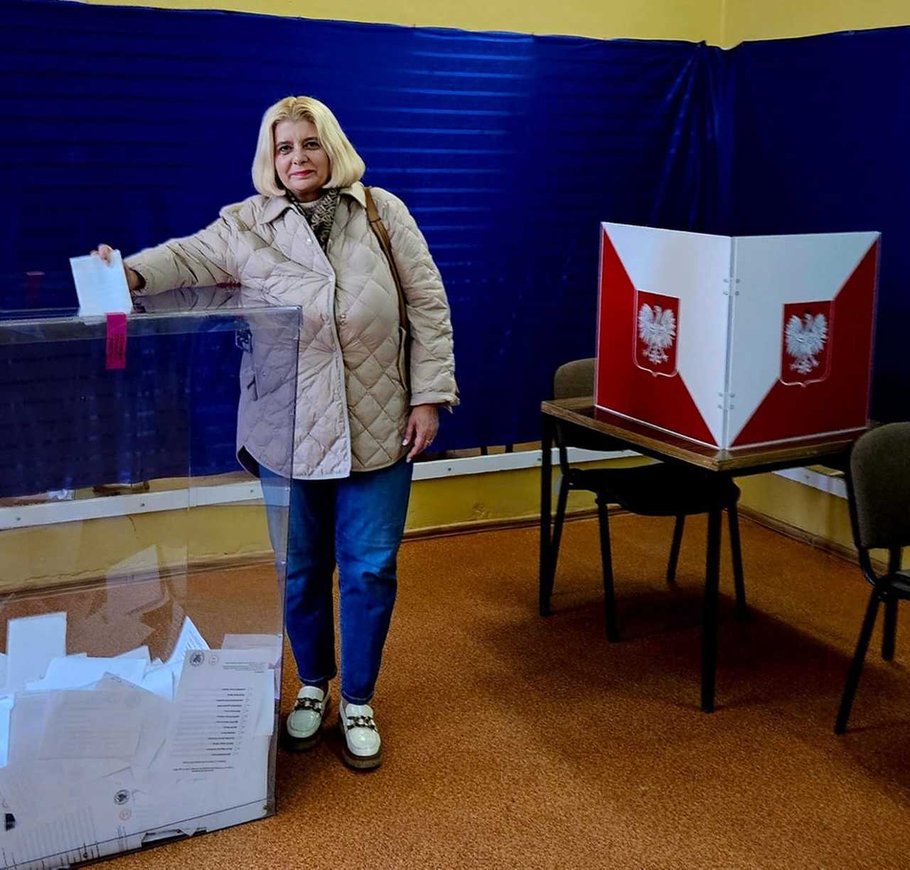 [FOTO] Samorządowcy, parlamentarzyści i europosłowie przy urnach wyborczych
