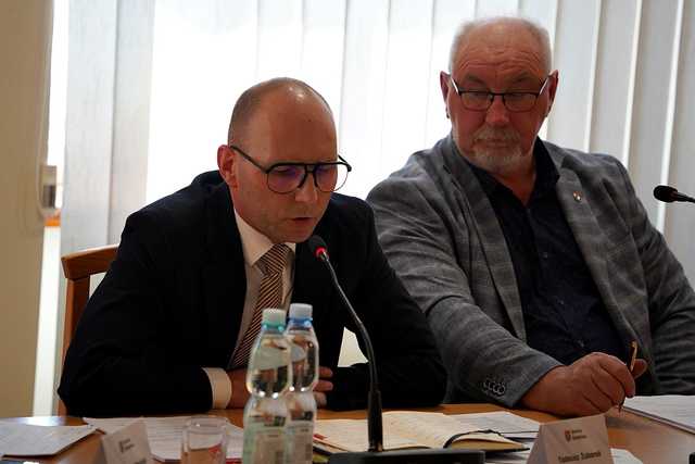 Nowy radny w Radzie Gminy Świdnica. Włodzimierz Kotarski złożył ślubowanie