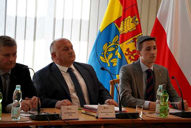 Nowy radny w Radzie Gminy Świdnica. Włodzimierz Kotarski złożył ślubowanie