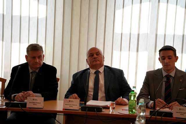 Nowy radny w Radzie Gminy Świdnica. Włodzimierz Kotarski złożył ślubowanie