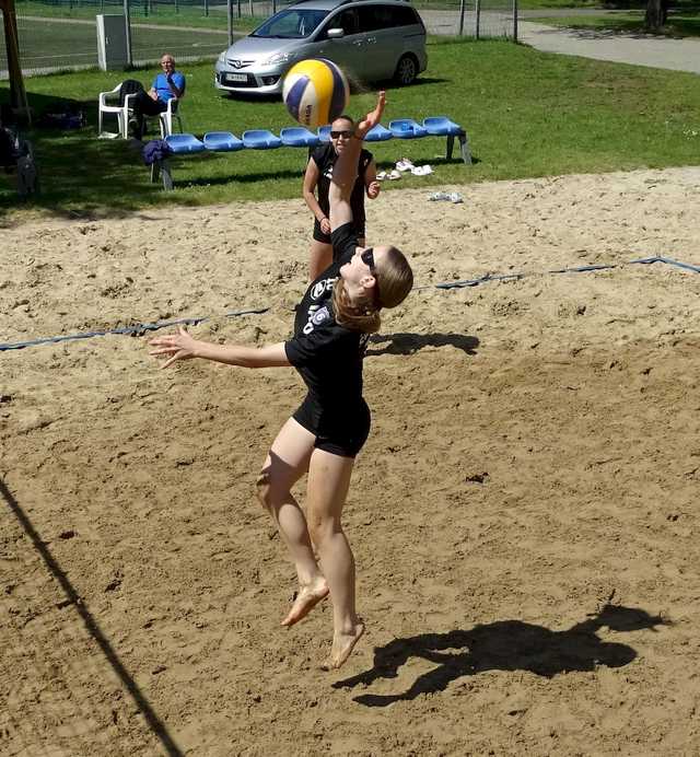 [FOTO] Za nami turniej plażówki dziewcząt z klas 7-8