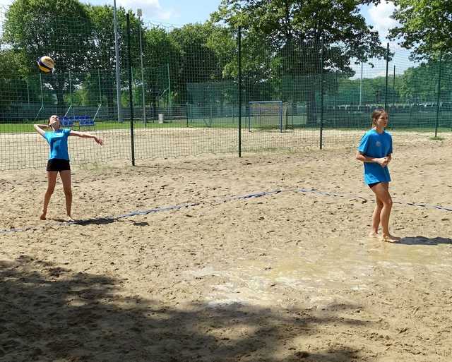 [FOTO] Za nami turniej plażówki dziewcząt z klas 7-8