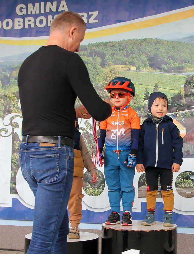 [FOTO] W Dobromierzu rywalizowali w kolarskiej Lidze MTB XC Aglomeracji Wałbrzyskiej