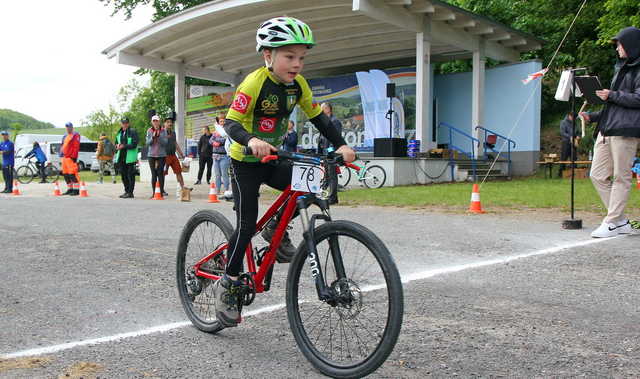 [FOTO] W Dobromierzu rywalizowali w kolarskiej Lidze MTB XC Aglomeracji Wałbrzyskiej