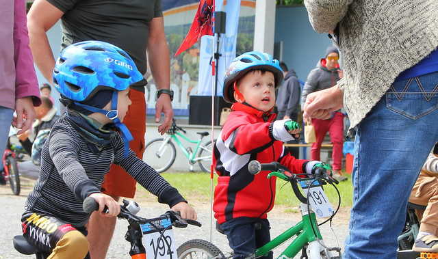 [FOTO] W Dobromierzu rywalizowali w kolarskiej Lidze MTB XC Aglomeracji Wałbrzyskiej