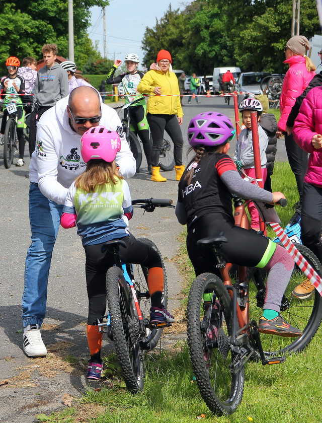 [FOTO] W Dobromierzu rywalizowali w kolarskiej Lidze MTB XC Aglomeracji Wałbrzyskiej