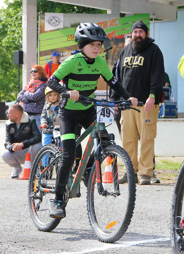 [FOTO] W Dobromierzu rywalizowali w kolarskiej Lidze MTB XC Aglomeracji Wałbrzyskiej