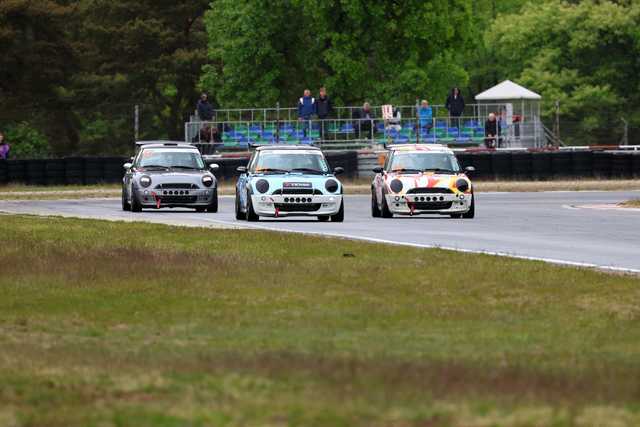 Udany początek sezonu i rywalizacja z Wicemistrzem Świata – Damian Lempart z Pole Position i podium w inauguracyjnej rundzie Super S Cup